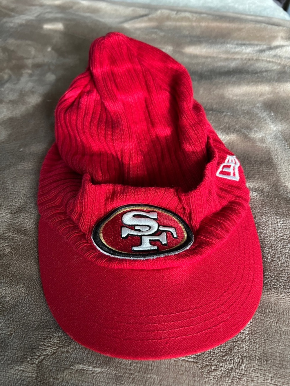 New Era San Francisco 49ers Red Knit Visor Beanie